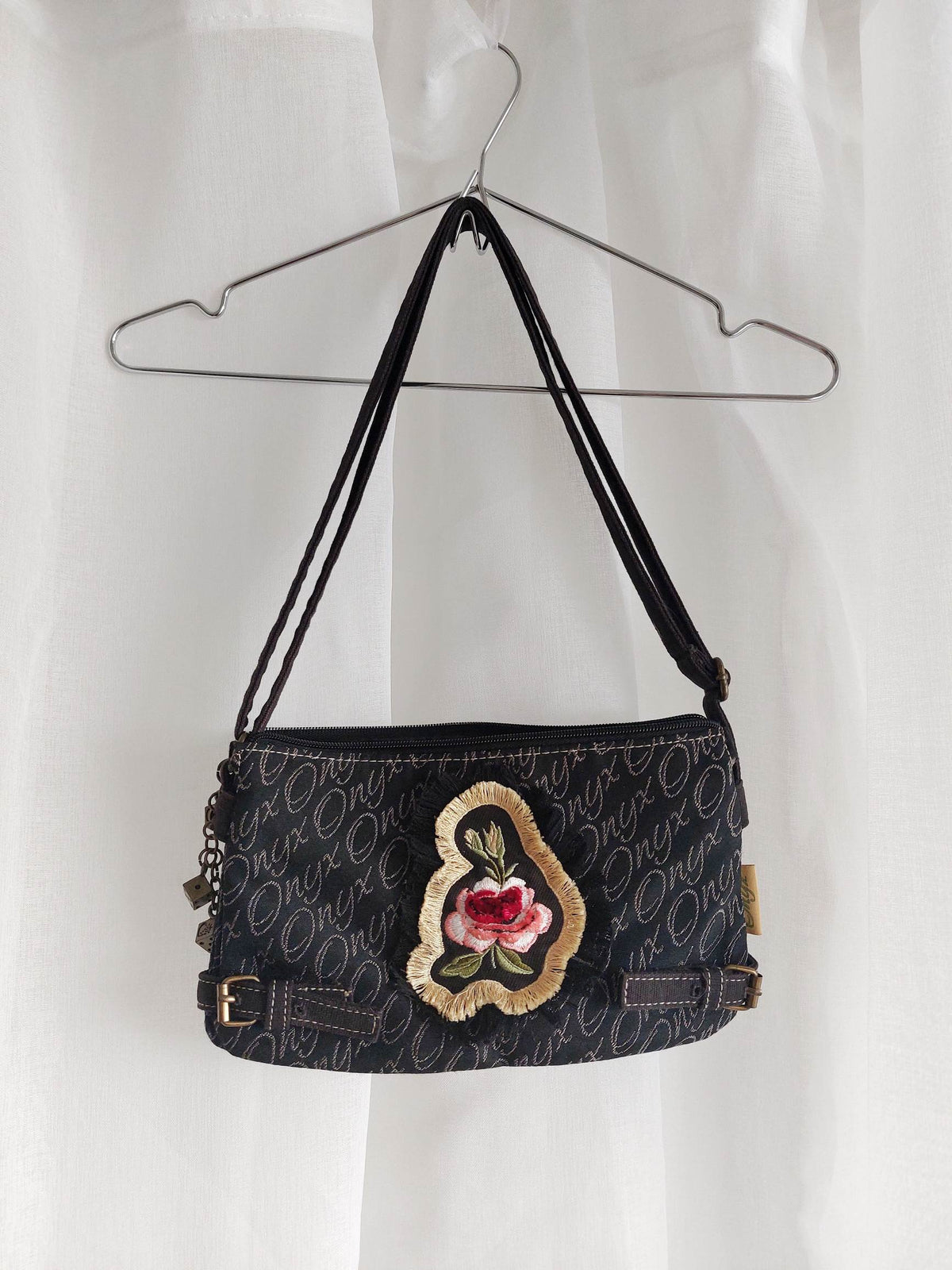 AMARANTE sac à main noir Onyx avec fleur