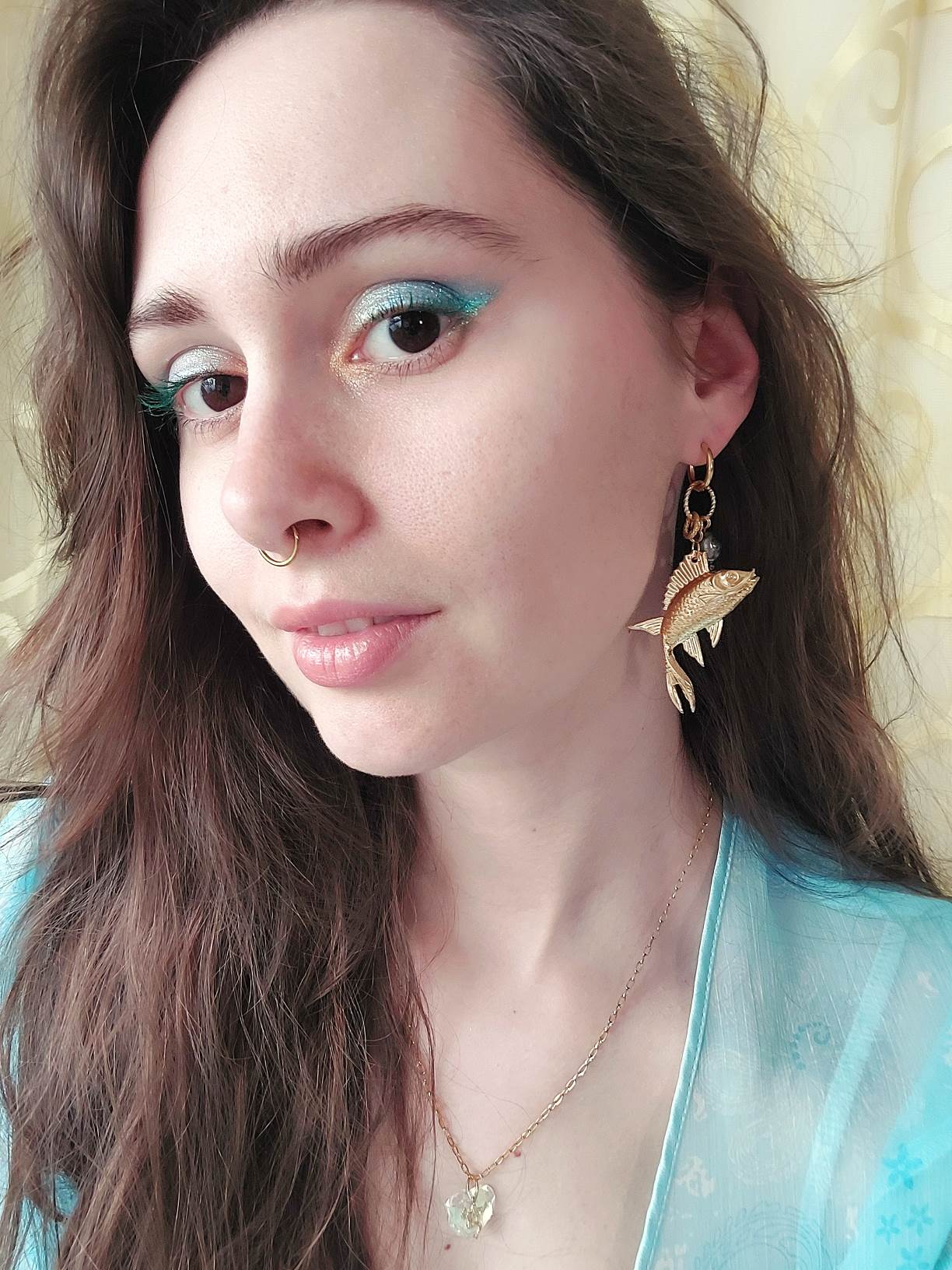 AMPHITRITE single fish earring