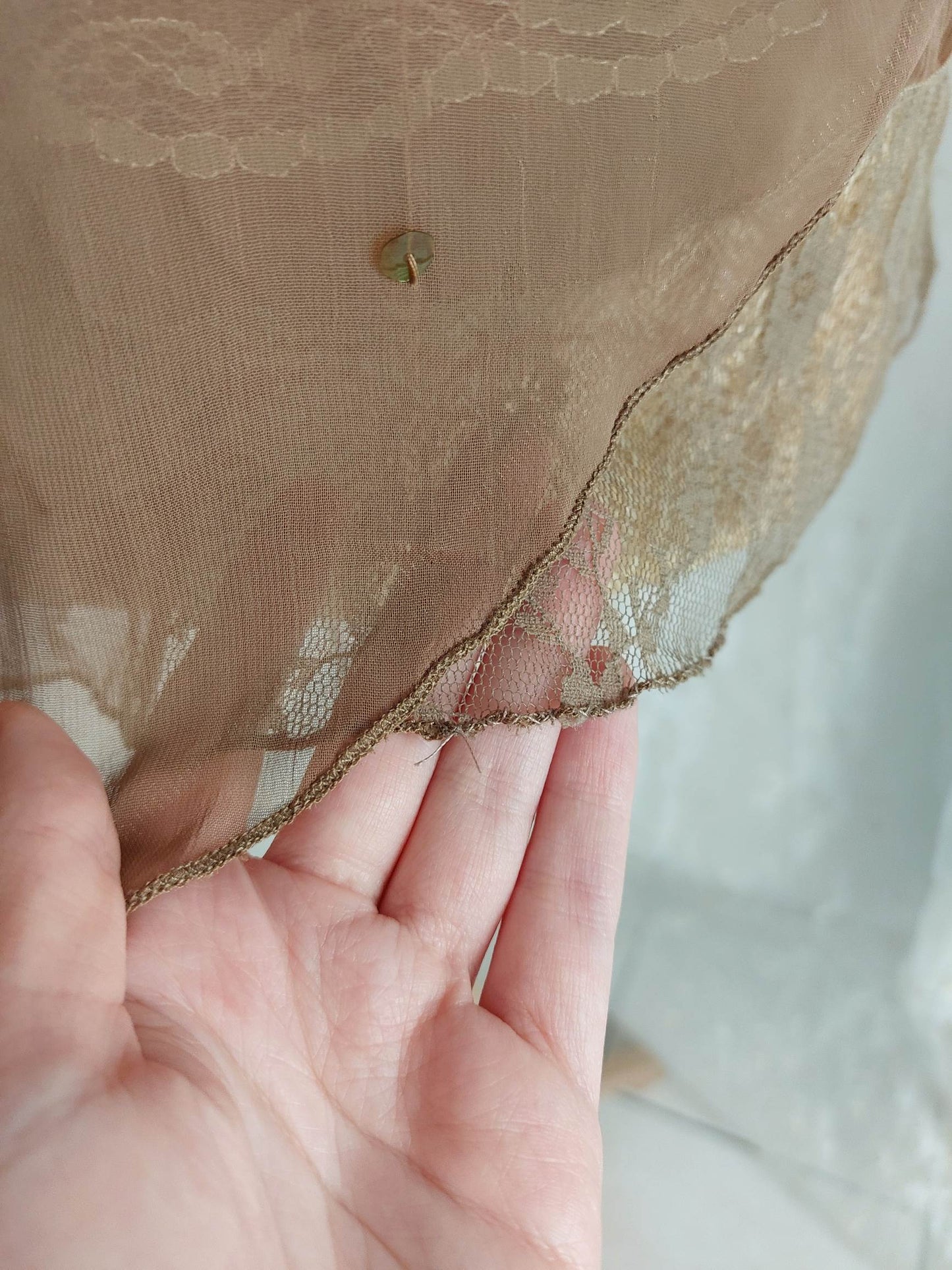 MOCHA Lace and embroidery camisole latte T.S/M