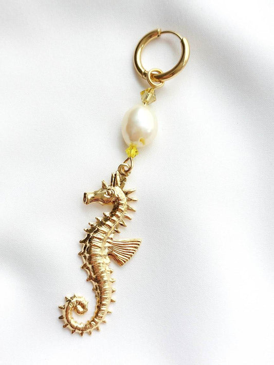 FOSSIL single loop yellow seahorse