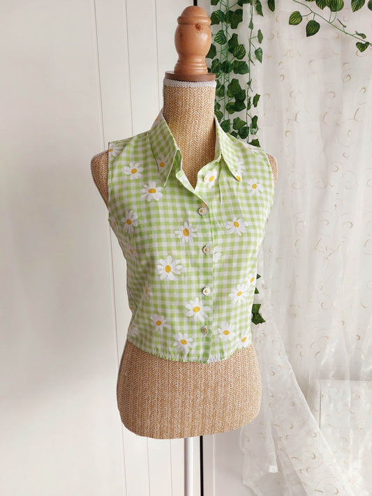 PICNIC sleeveless gingham and floral blouse size 36/38