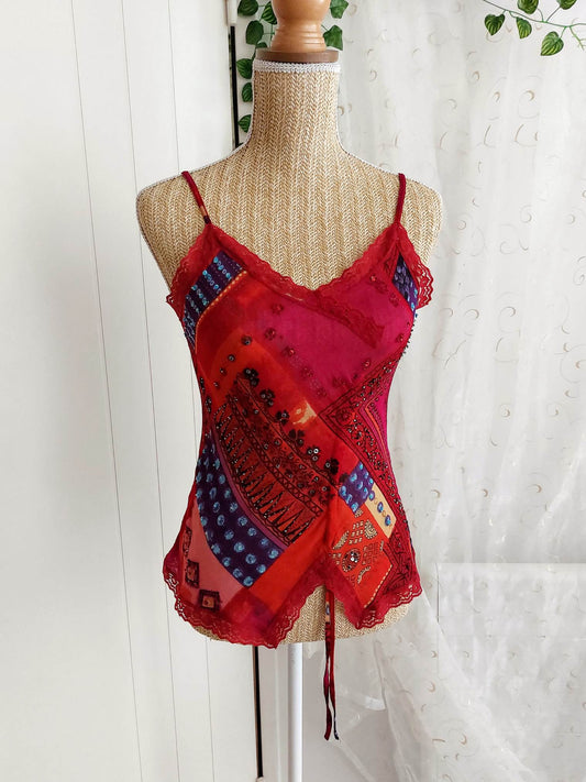 SAFRAN Red camisole with patterns and embroidery Size 36/38