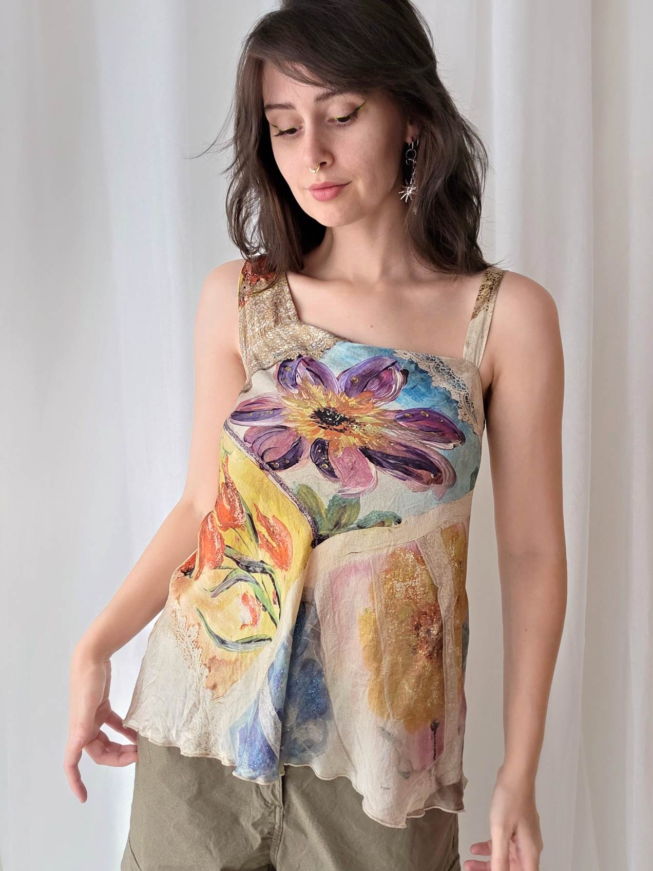 VENUS top asymétrique romantique en soie T.36/38