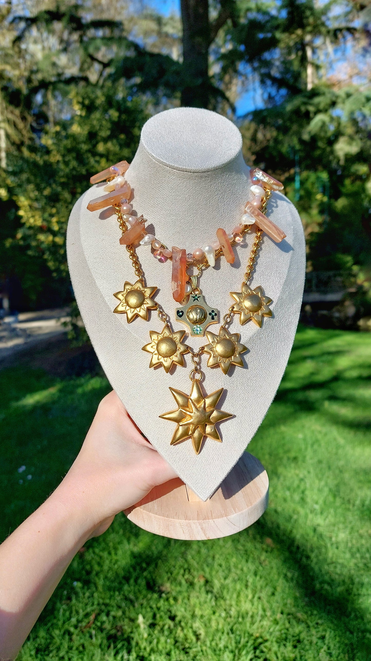 HELIOS Vintage Star Necklace