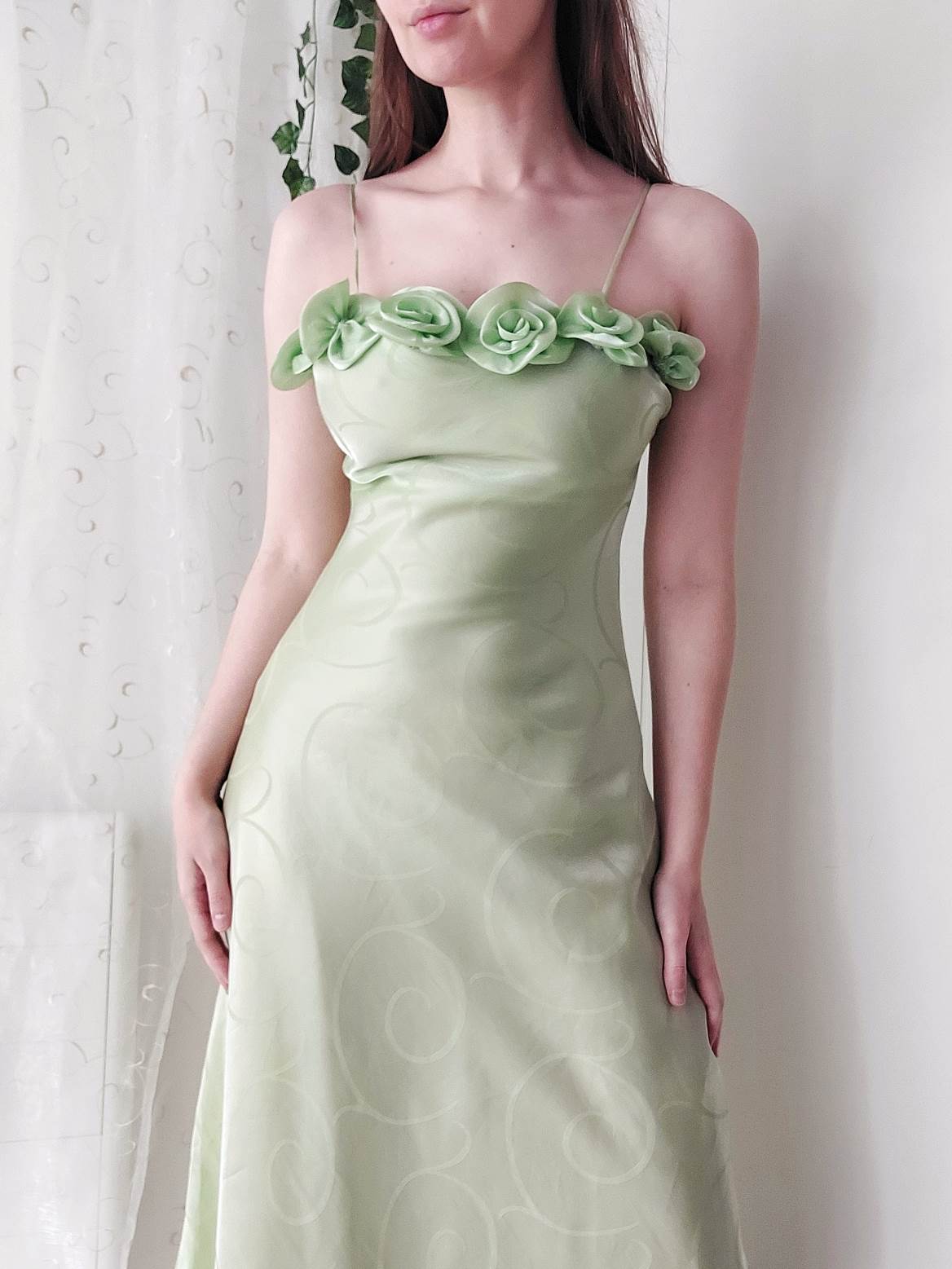 LUCIOLE long green ball gown with flowers Size 34/36