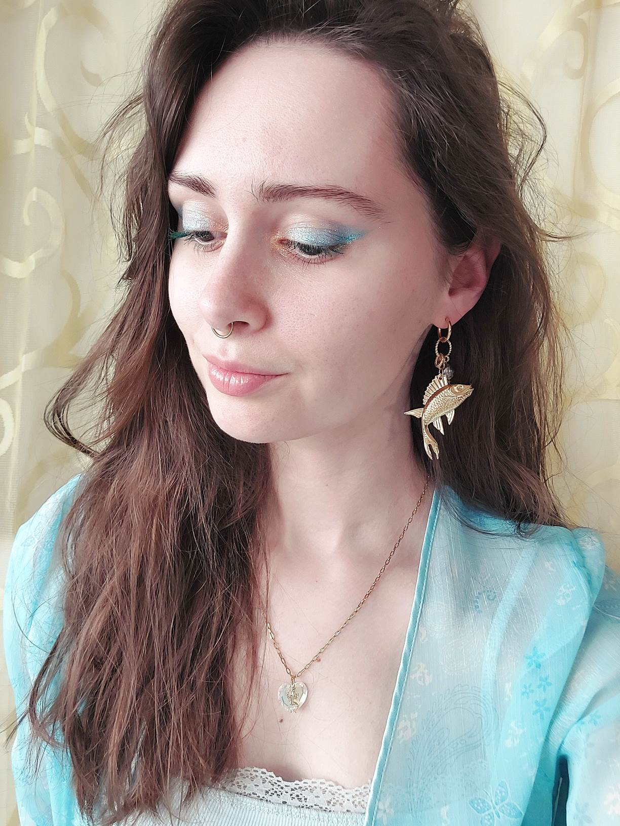AMPHITRITE single fish earring