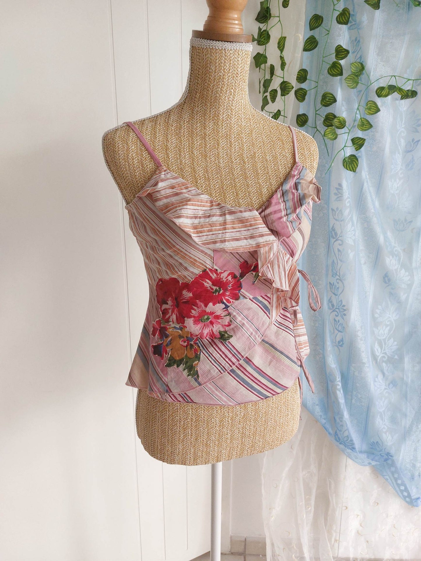 DAHLIA Lightweight Striped and Floral Tank Top, Size 36