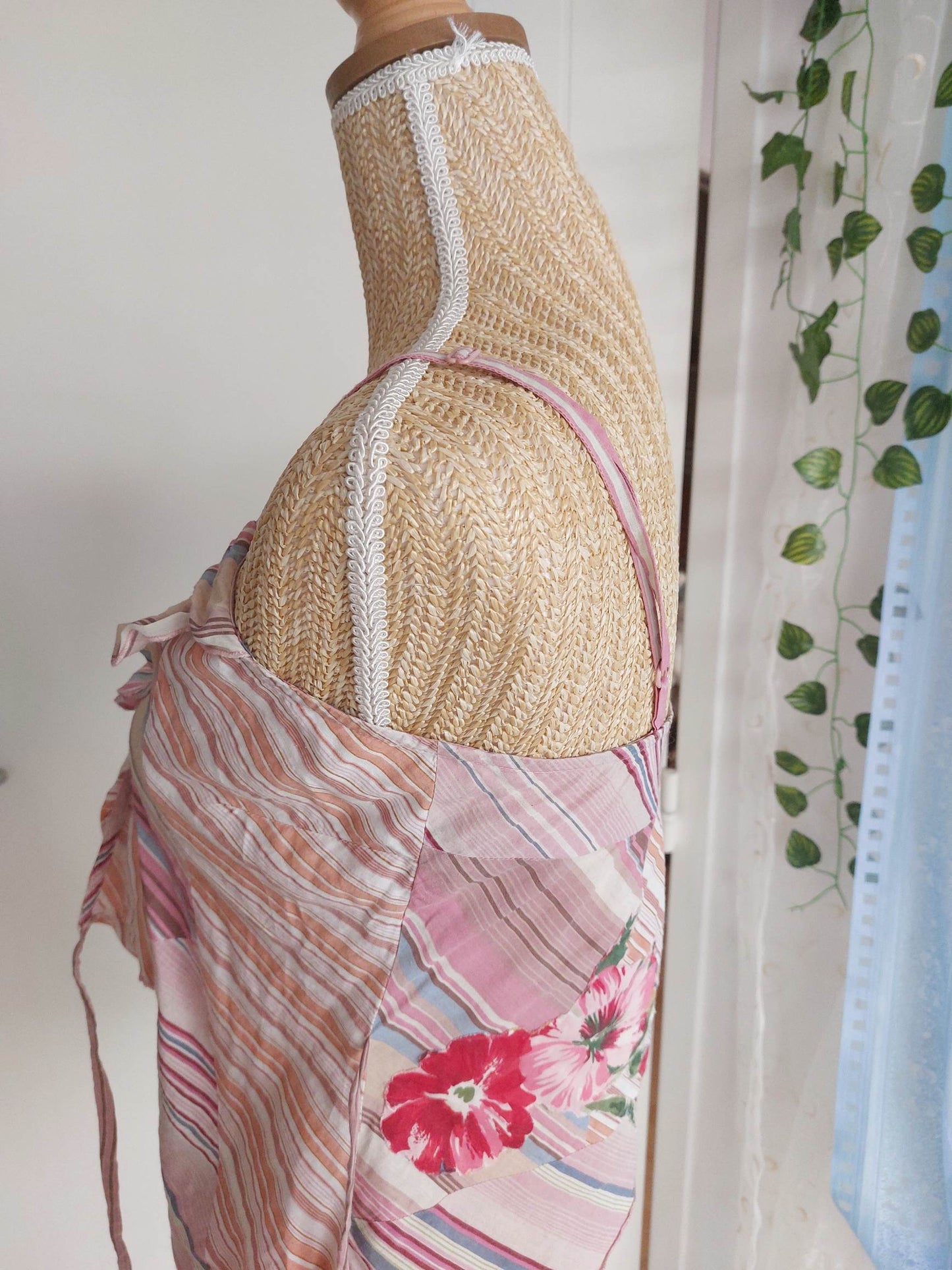 DAHLIA Lightweight Striped and Floral Tank Top, Size 36