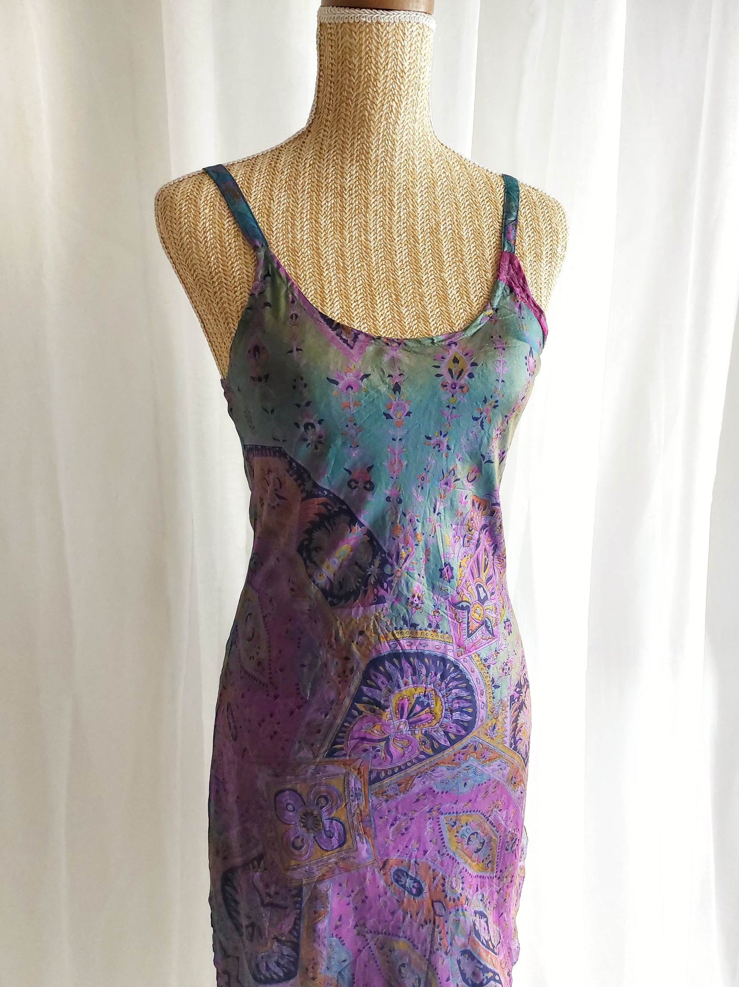 CORDELIA robe longue violette en soie T.38