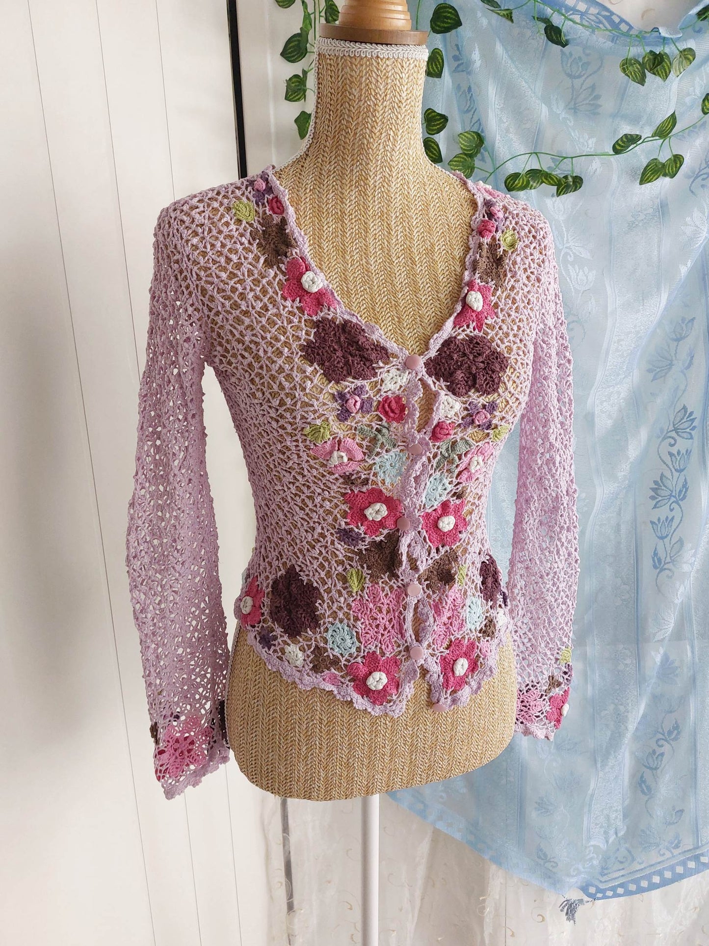 FLORA lilac floral crochet cardigan size 36