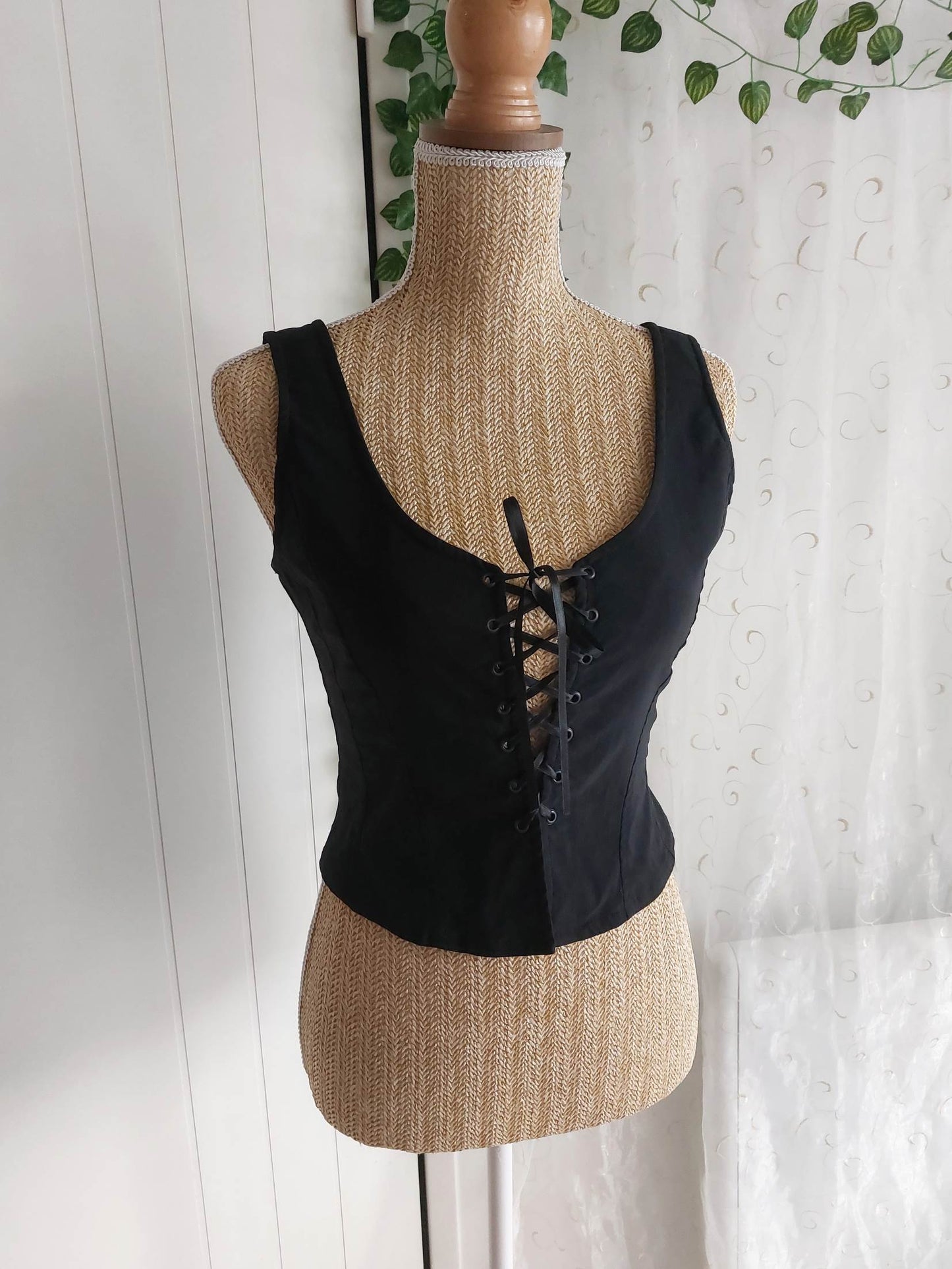 ONYX black corset top size S