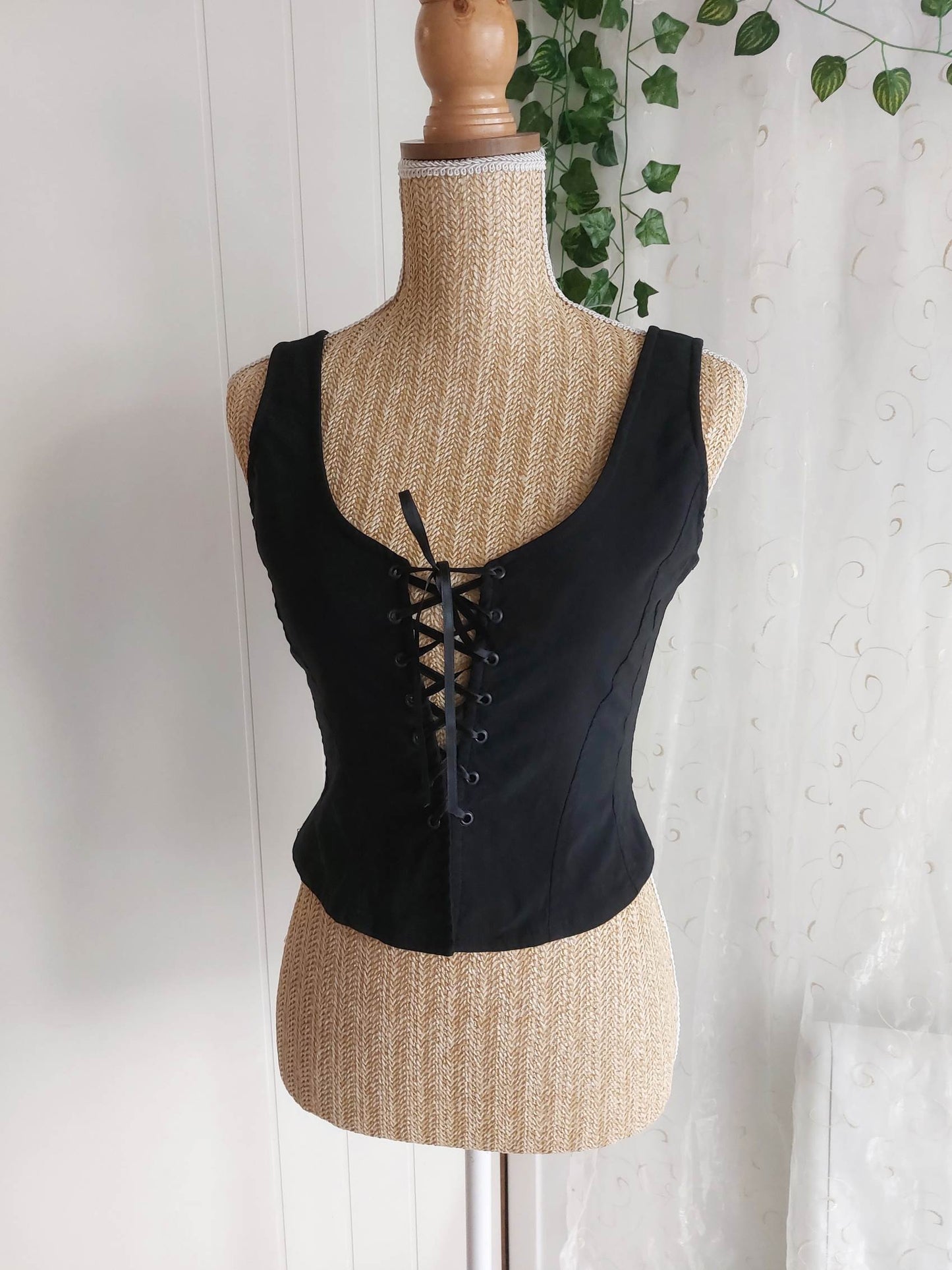 ONYX black corset top size S
