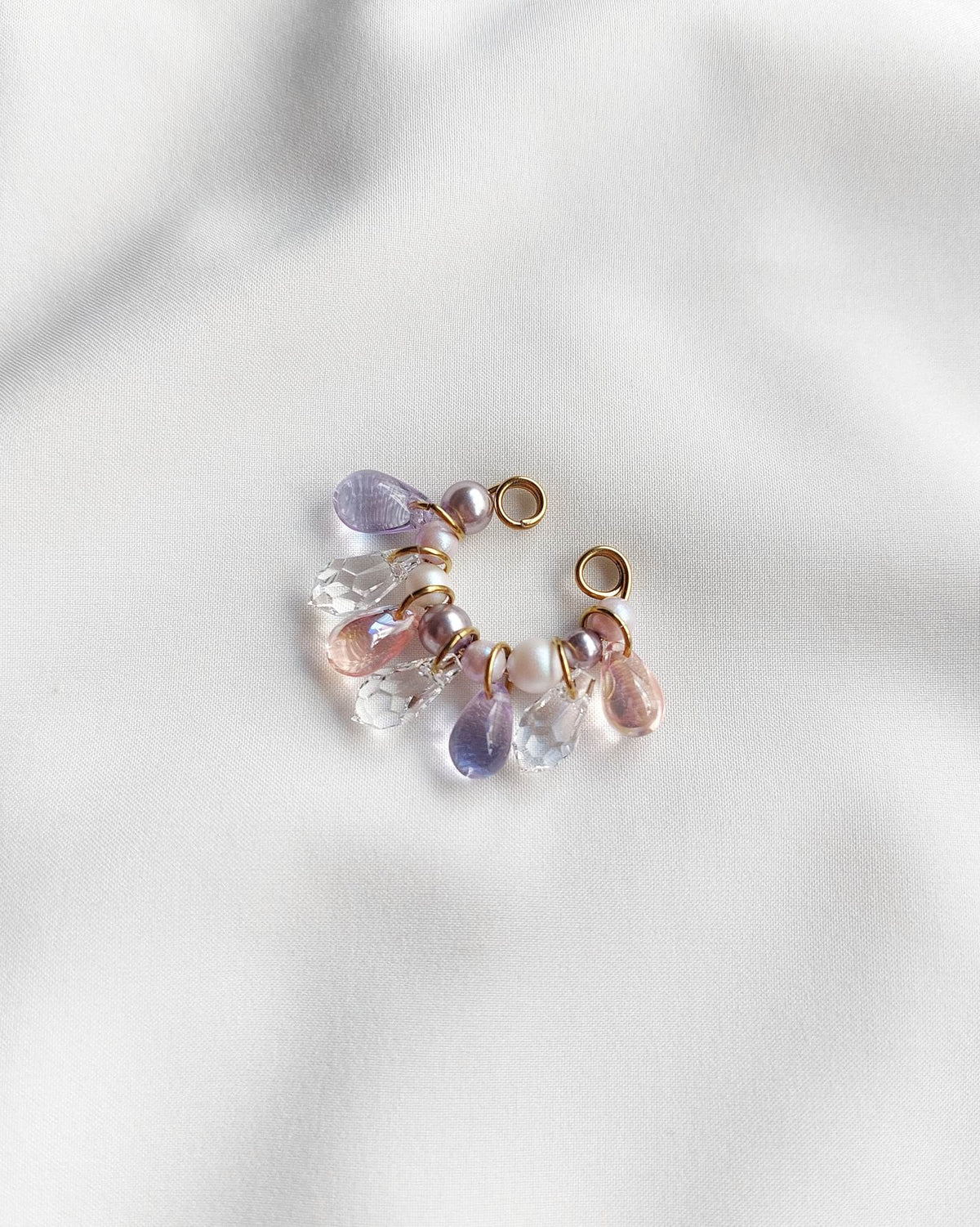 DREAMY earcuff avec gouttes pastels