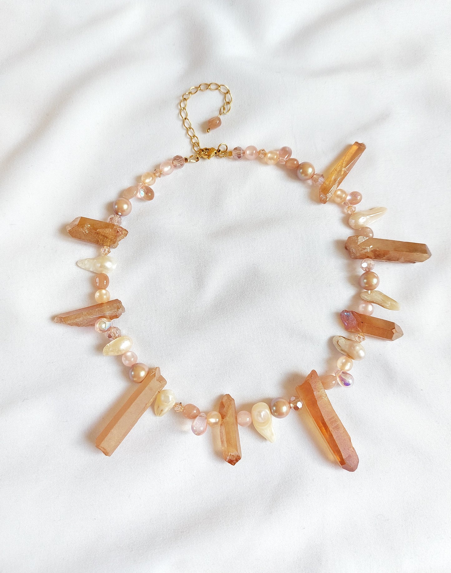 ECHO rock crystal peach necklace