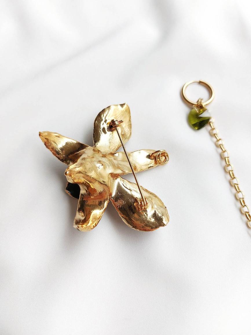ÉCLOSION green-gold orchid 3-in-1 modular single hoop earring
