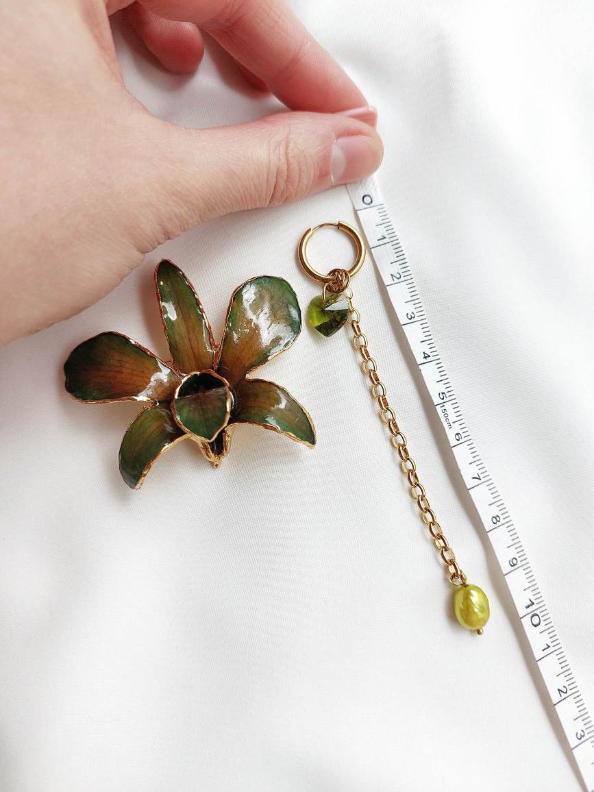 ÉCLOSION green-gold orchid 3-in-1 modular single hoop earring