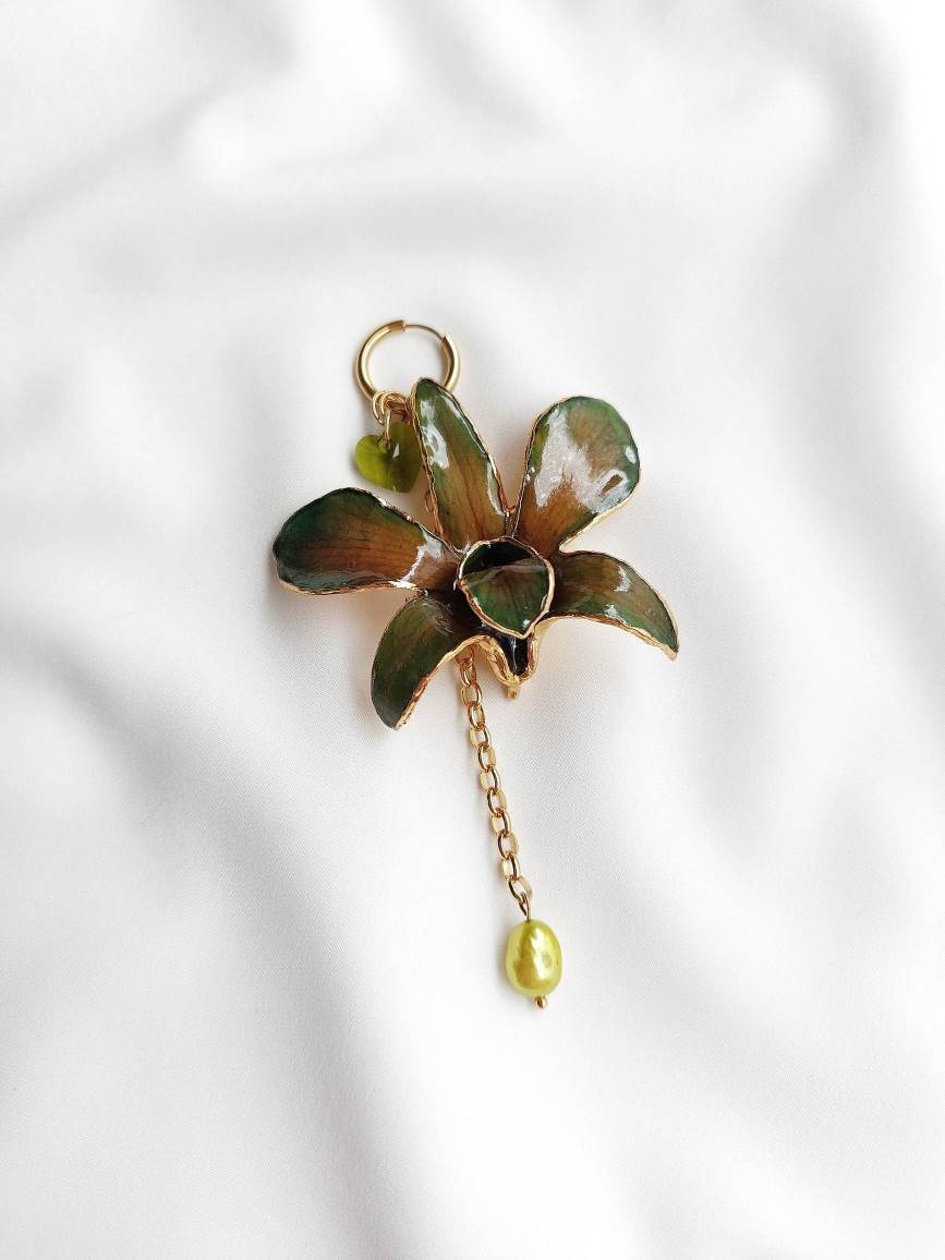 ÉCLOSION green-gold orchid 3-in-1 modular single hoop earring