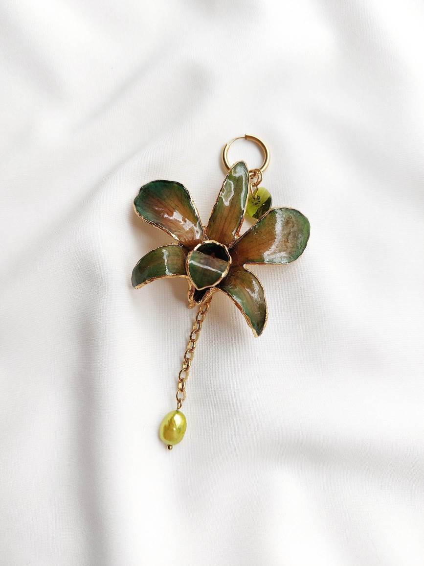 ÉCLOSION green-gold orchid 3-in-1 modular single hoop earring