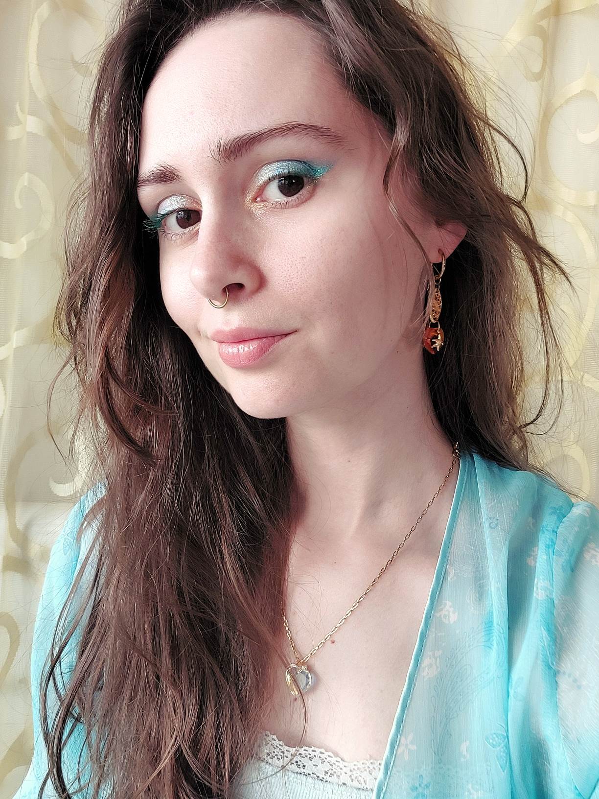 EURYBIA orange heart and star single-loop earring