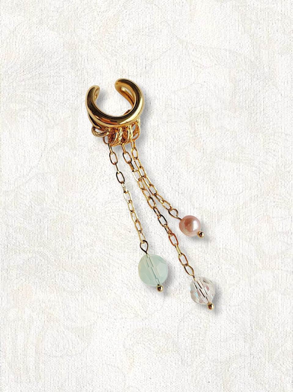 FANTASME earcuff doré en cascade de perles