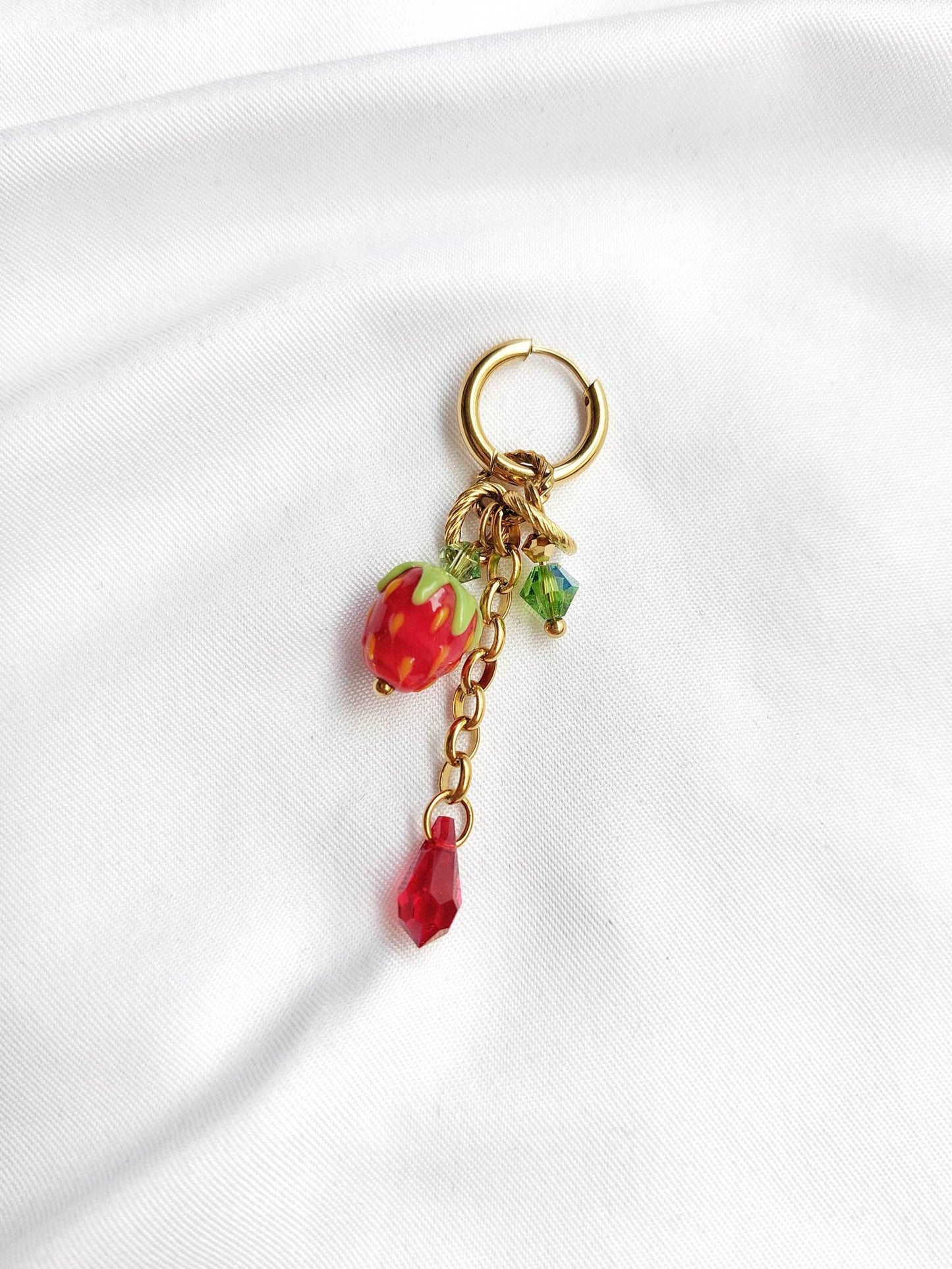 STRAWBERRY single-loop pearl strawberry
