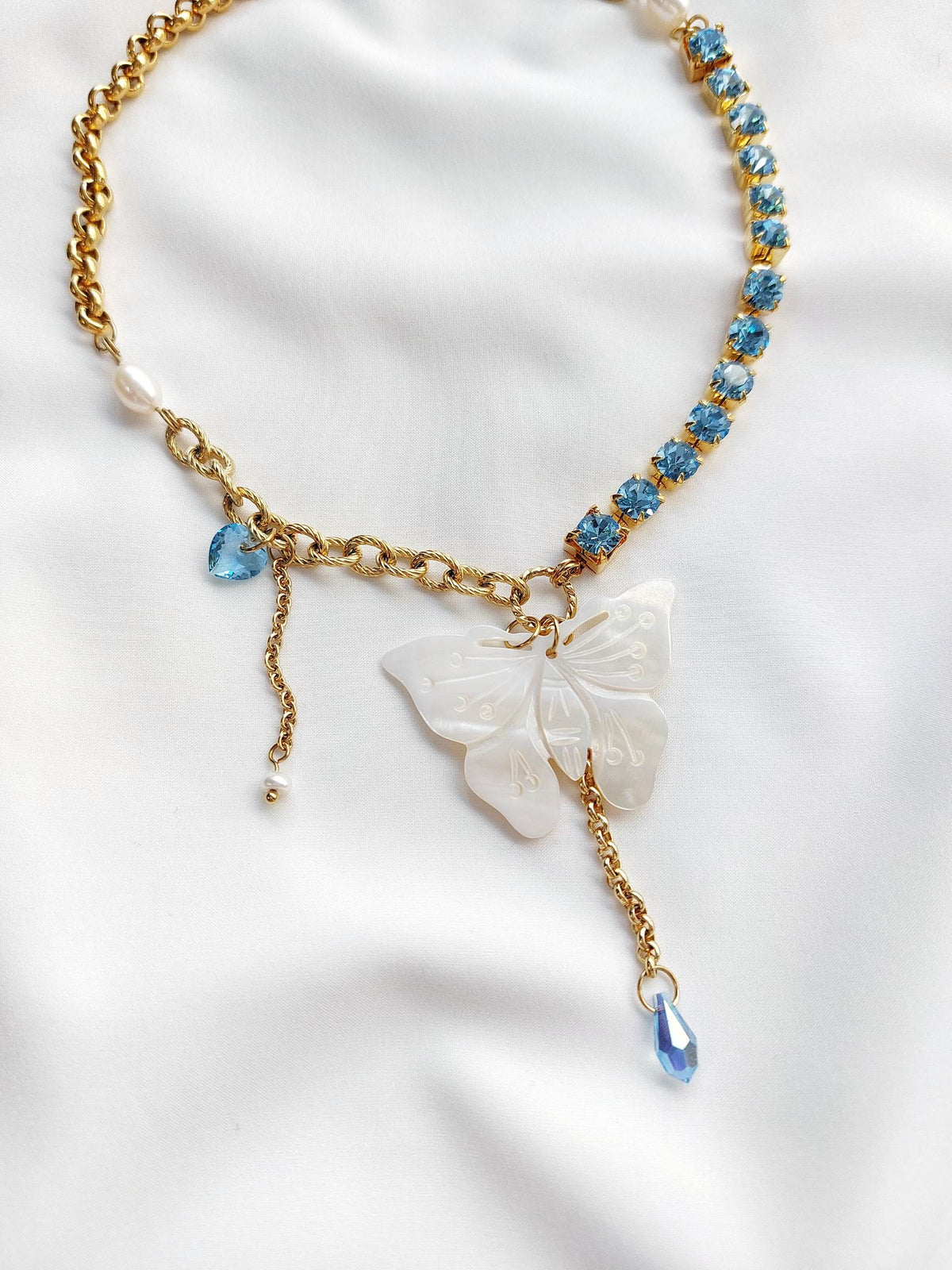GRÂCE collier doré papillon
