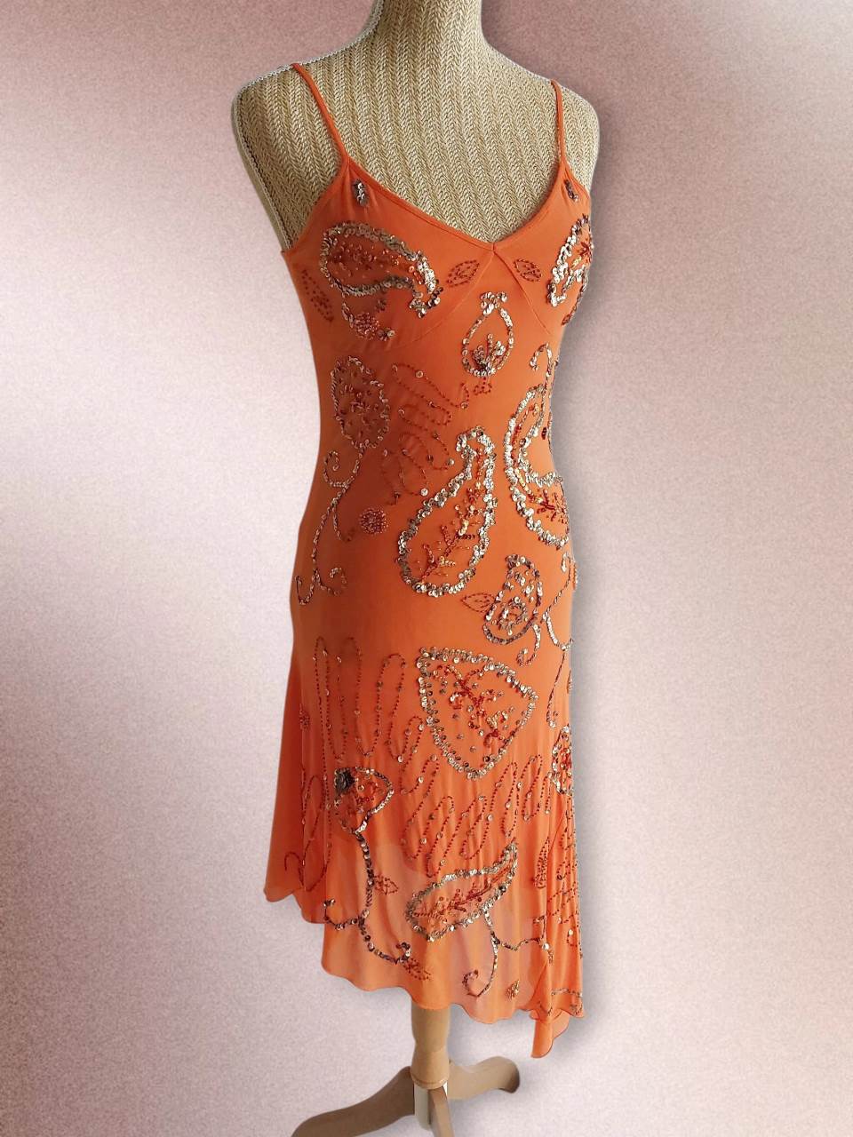SAFRAN Red camisole with patterns and embroidery Size 36/38