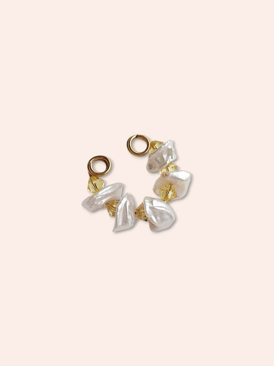 CARAÏBES cultured pearl ear cuff yellow version