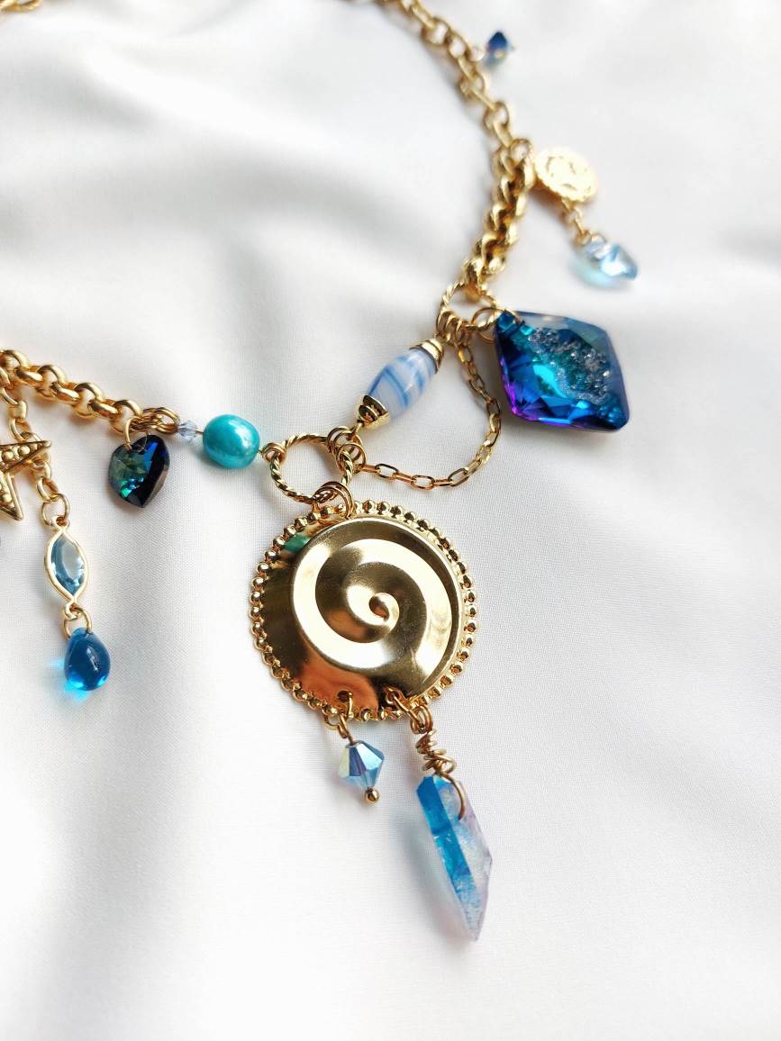 LA GALAXIA asymmetric gold and blue necklace