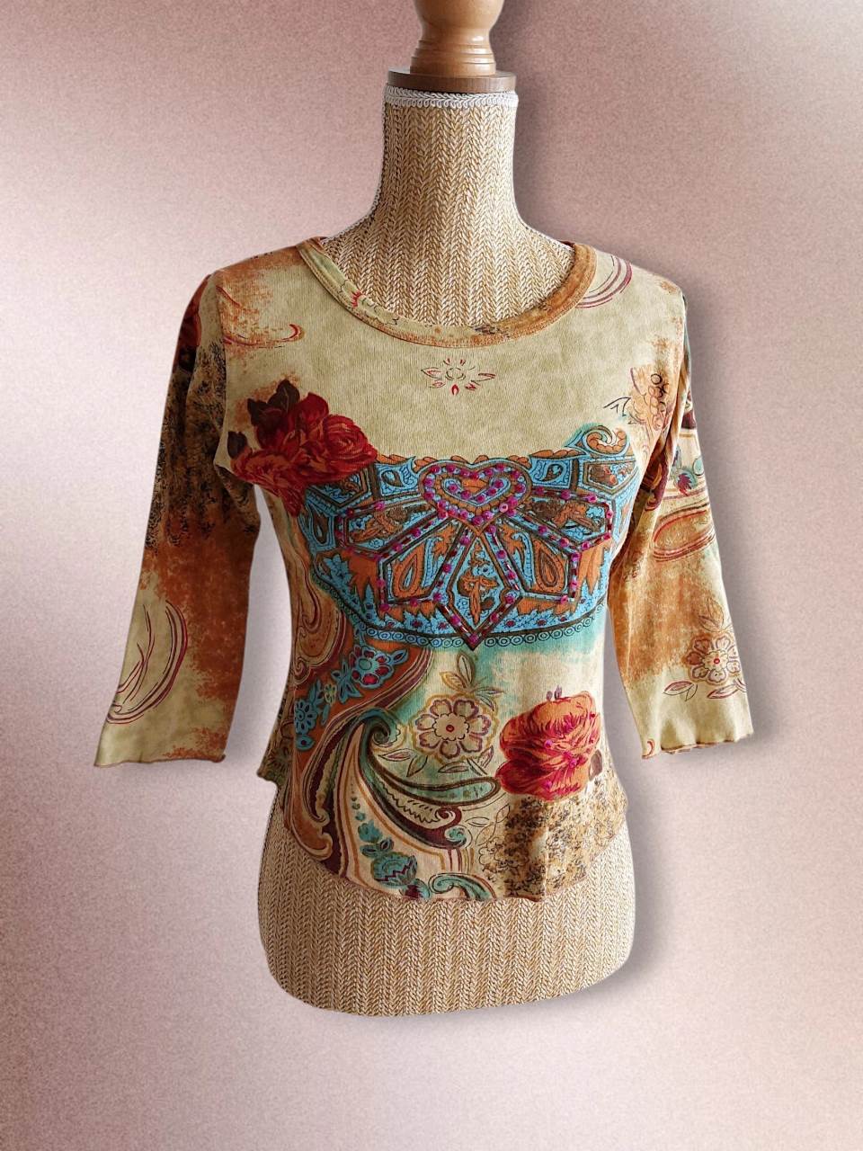SAFRAN Red camisole with patterns and embroidery Size 36/38
