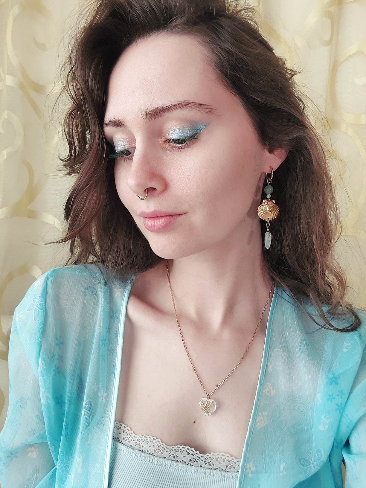 LIVIA seashell single earring