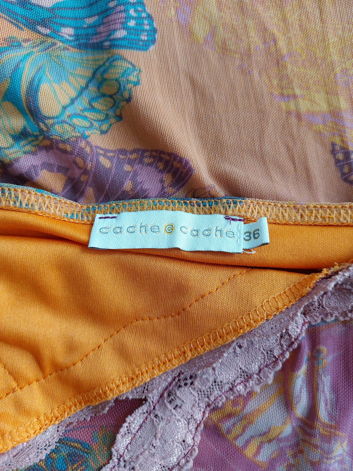 SAFRAN Red camisole with patterns and embroidery Size 36/38