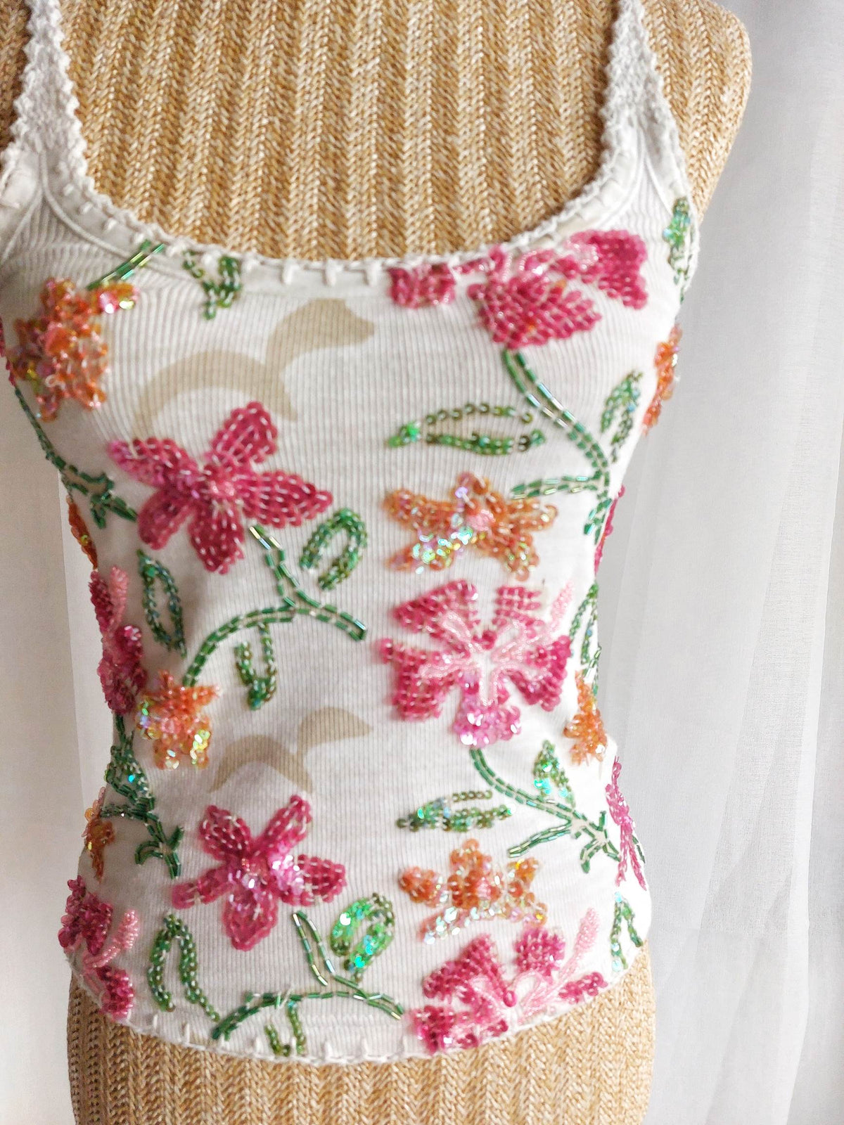 MEADOW débardeur blanc avec broderies de fleurs T.36