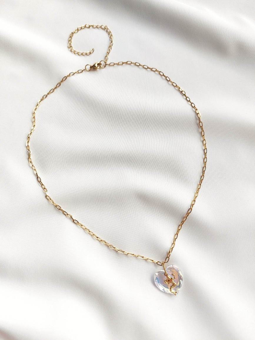 MUSE mermaid heart pendant necklace