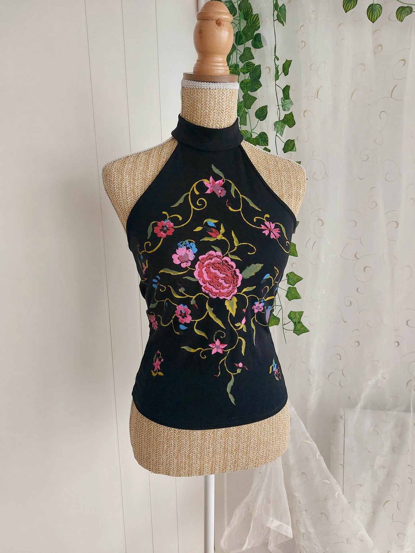 BRISE NOCTURNE black halter neck top with floral pattern, size XS/S