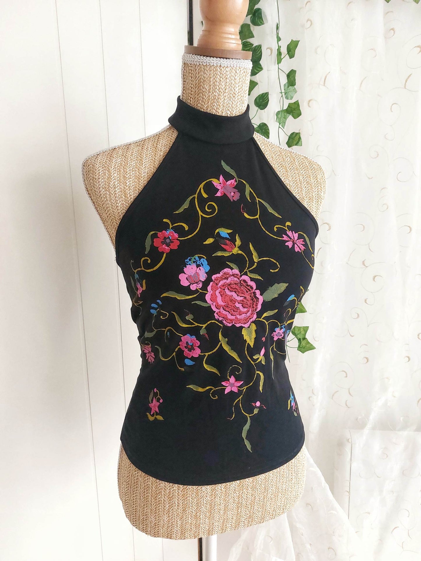 BRISE NOCTURNE black halter neck top with floral pattern, size XS/S