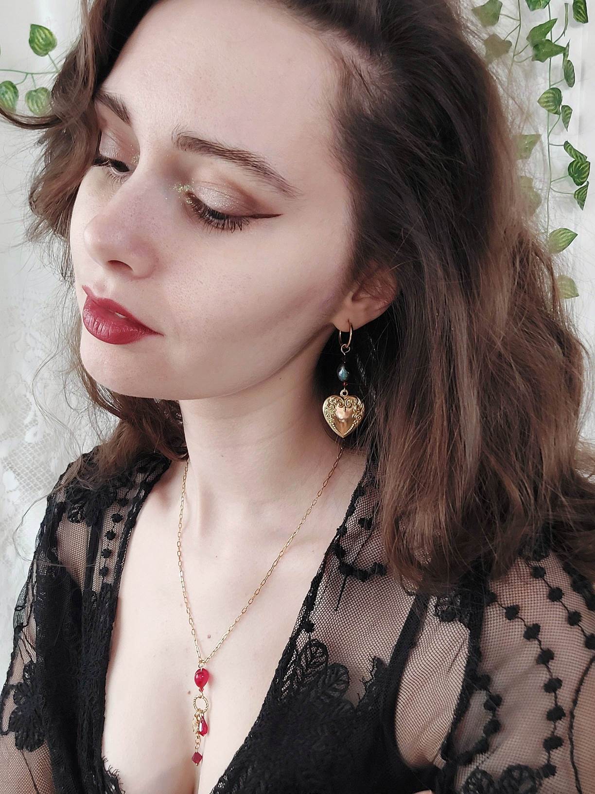 NARCISSE single baroque heart earring