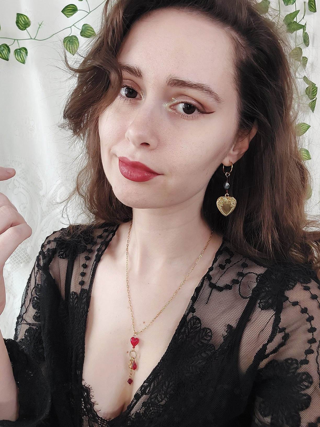 NARCISSE single baroque heart earring