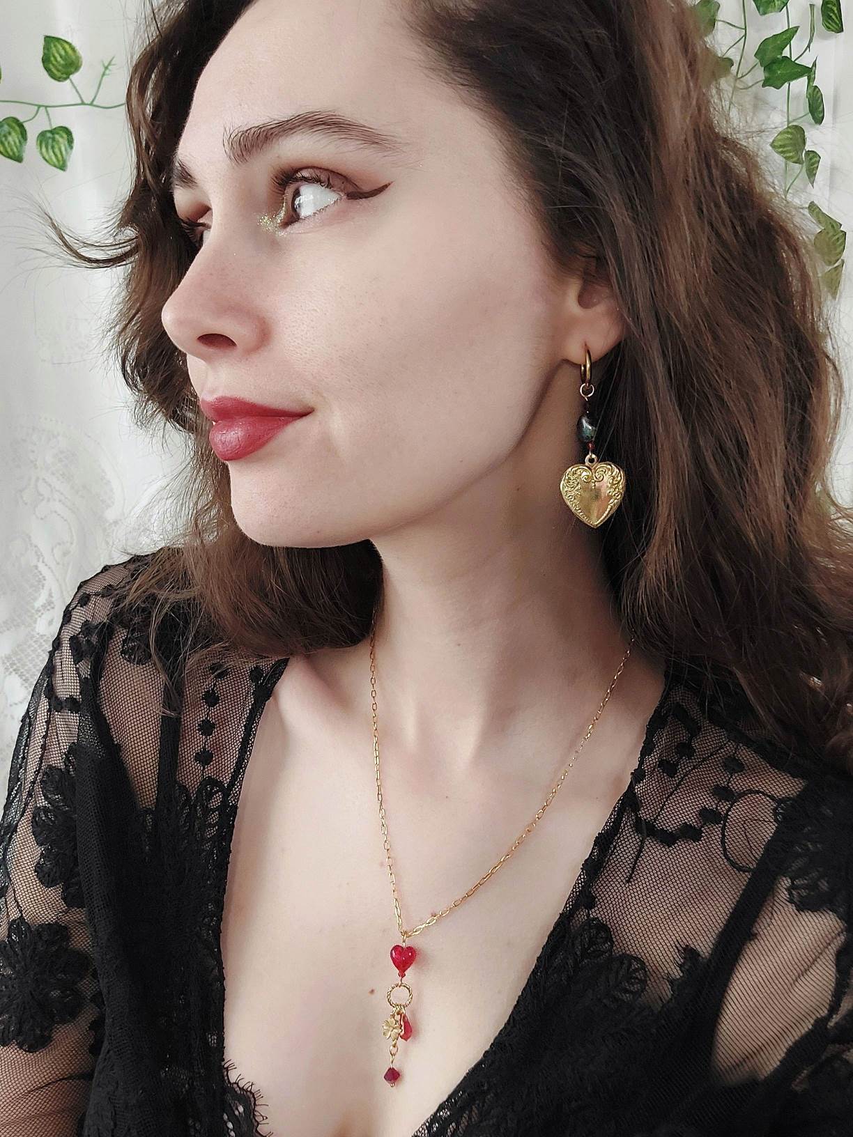NARCISSE single baroque heart earring