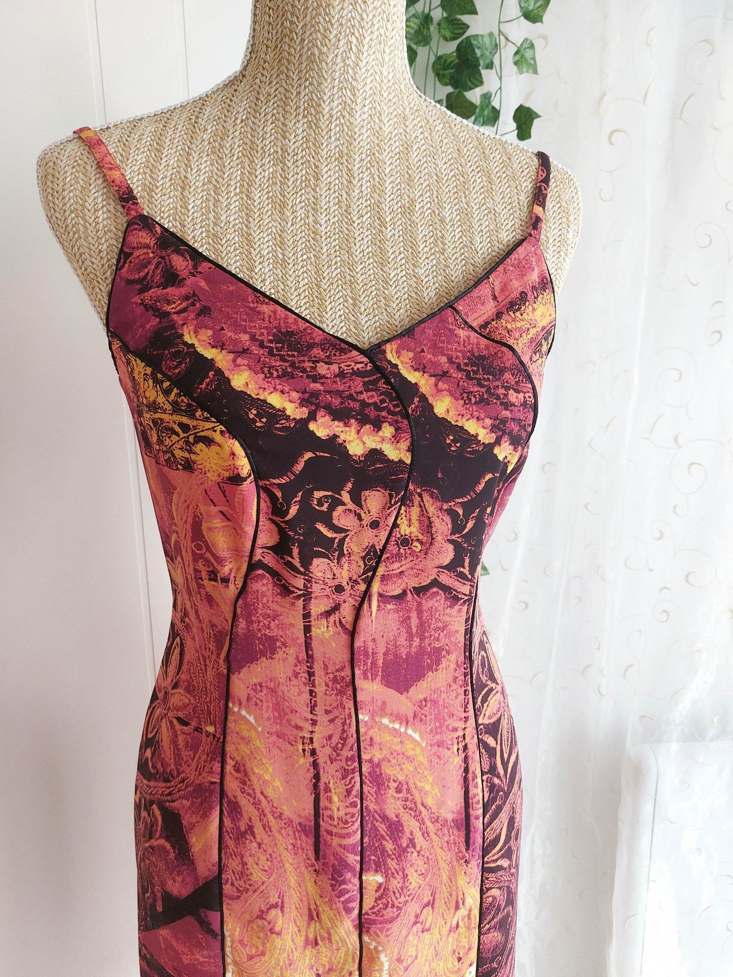 MAGMA Orange baroque pattern dress Size 36/38