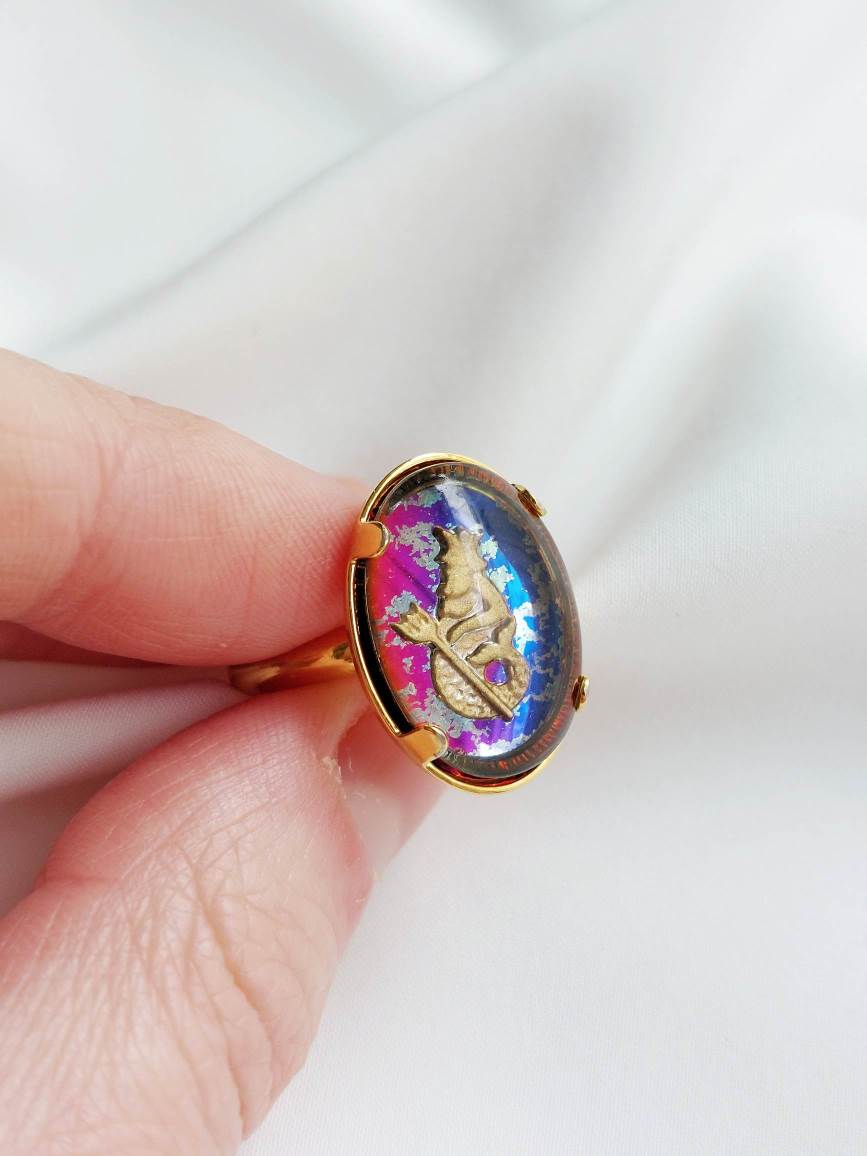 NEPTUNE Gold ring with triton