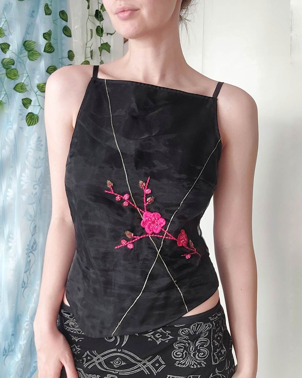 YUMI black tank top with floral embroidery size 36