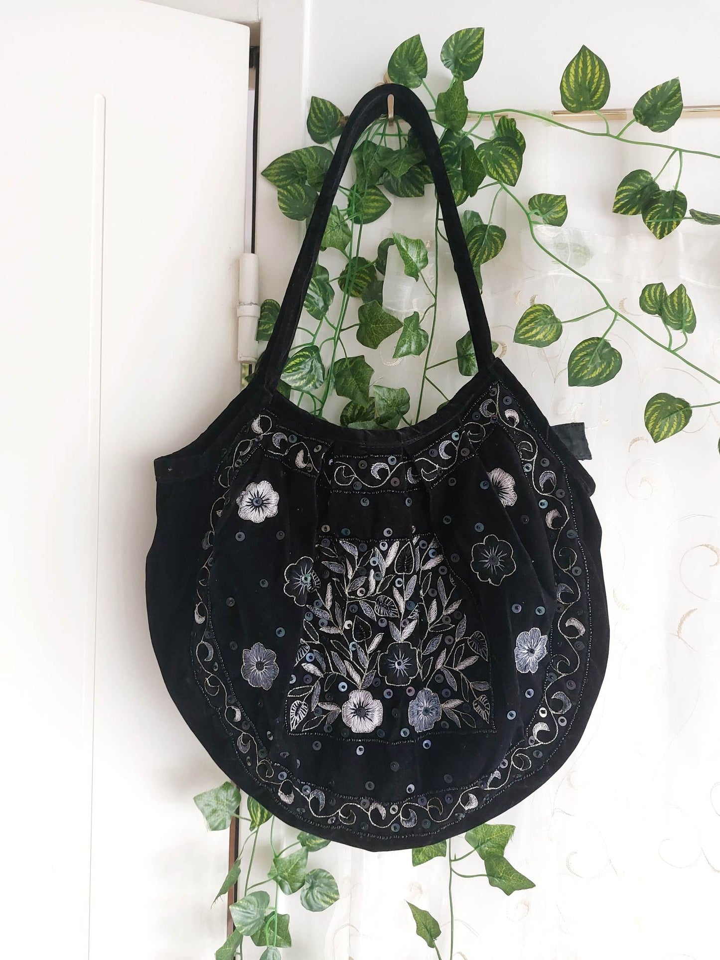 LUNARIA embroidered bohemian gypsy velvet bag