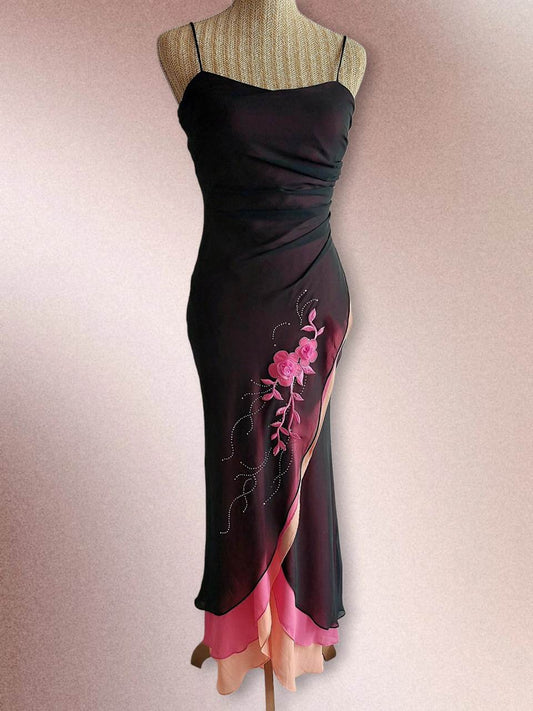 SAFRAN Red camisole with patterns and embroidery Size 36/38
