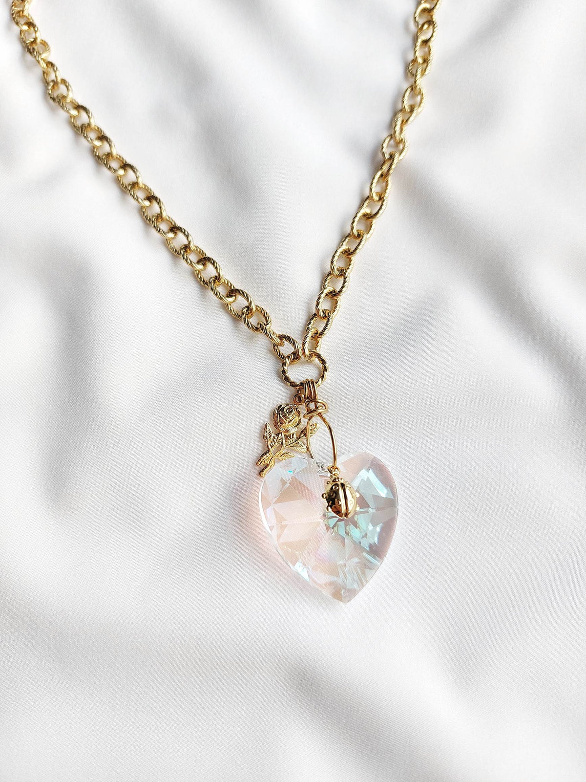 PORTAIL collier doré cœur cristal