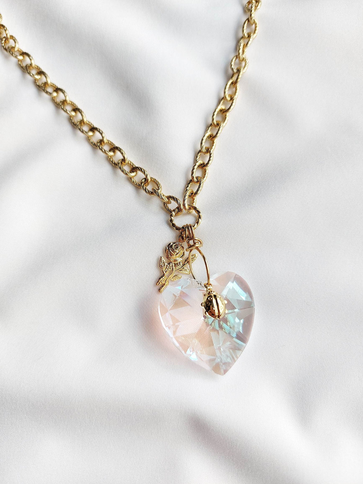 PORTAIL collier doré cœur cristal
