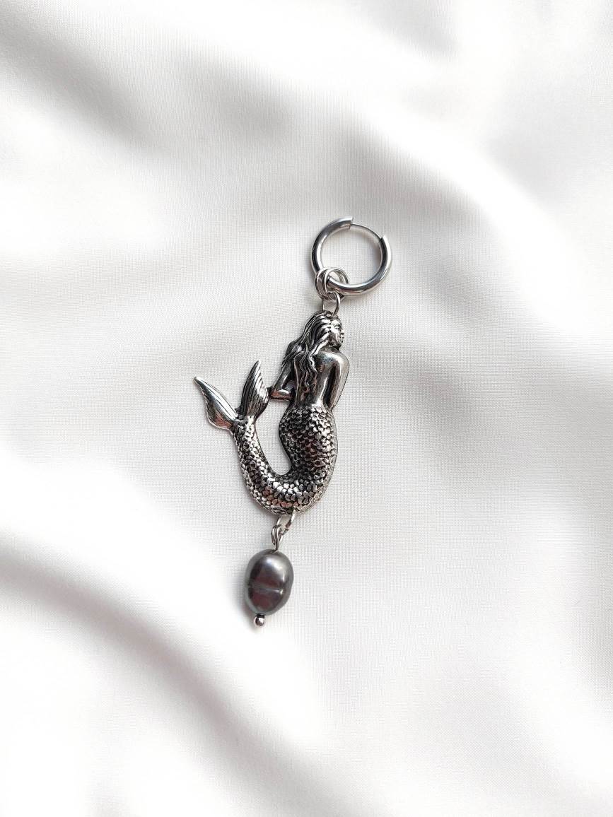 DARK SILVER mermaid single hoop RELIC