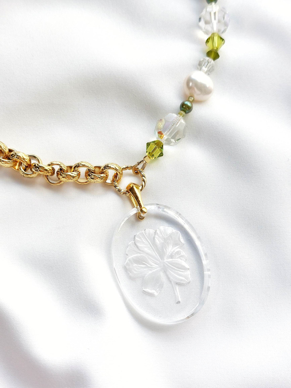 REUNION collier aurora fleur