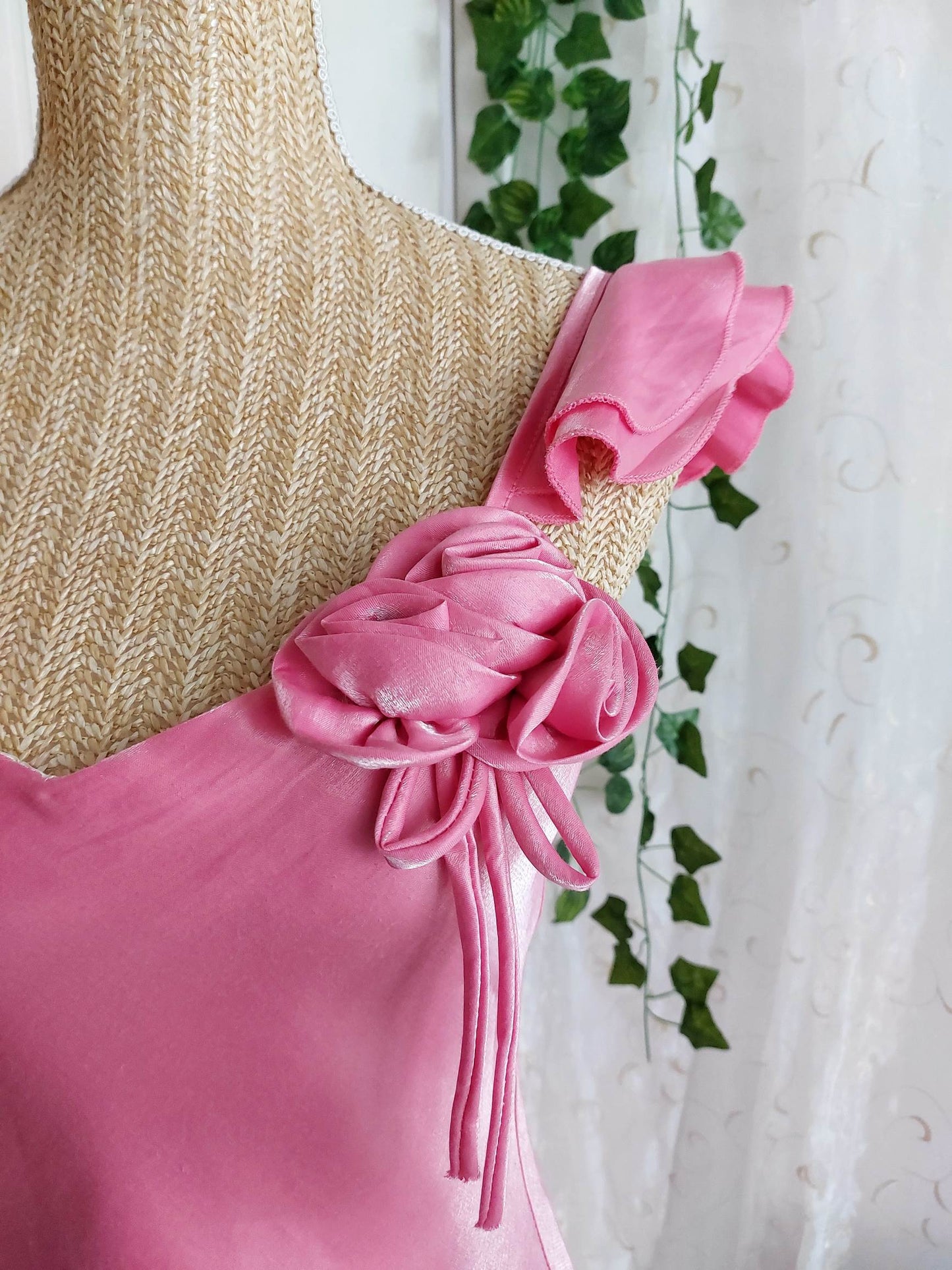 ROSETTA Romantic pink dress with flower Size 36