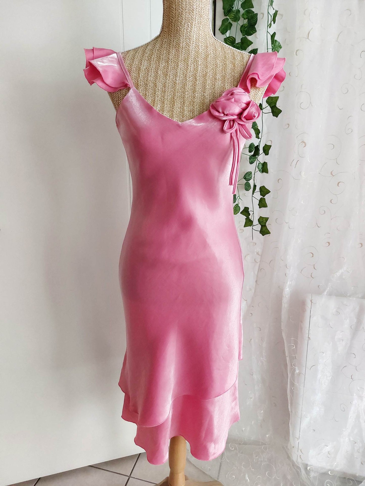 ROSETTA Romantic pink dress with flower Size 36